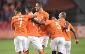 Hà Lan 6-0 Latvia: Mưa bàn thắng giải nhiệt